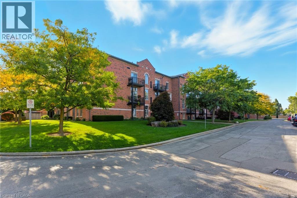 262 Dundas Street E Unit# 311, Waterdown, Ontario  L8B 1A9 - Photo 4 - 40777283