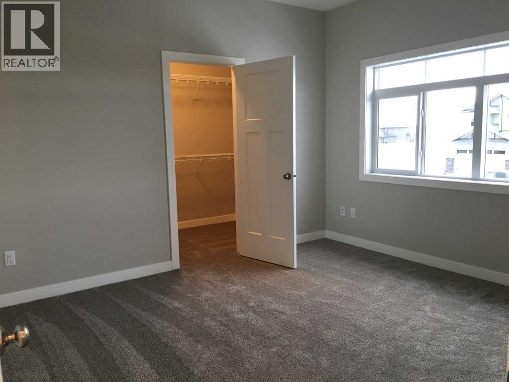 61 Maclean Close, Blackfalds, Alberta  T4M 0H4 - Photo 6 - A2257205