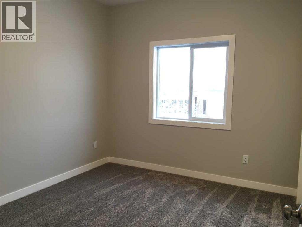 61 Maclean Close, Blackfalds, Alberta  T4M 0H4 - Photo 7 - A2257205