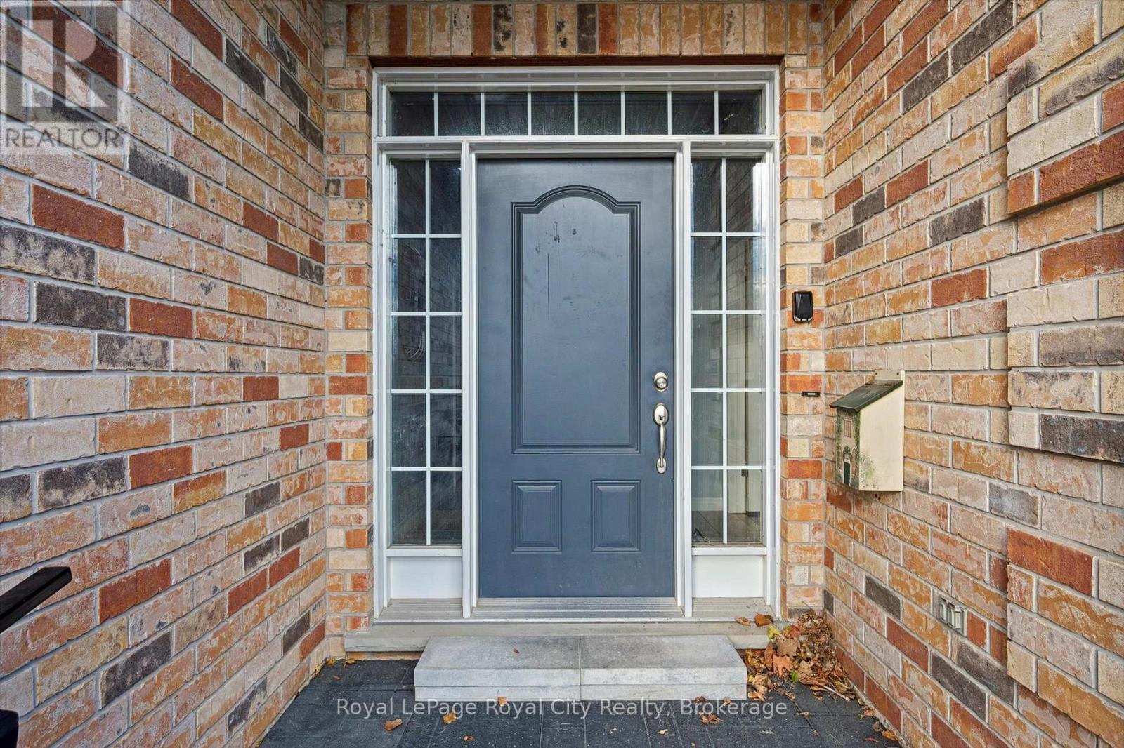 60 Eastview Road, Guelph, Ontario  N1E 1Z6 - Photo 2 - X12575400