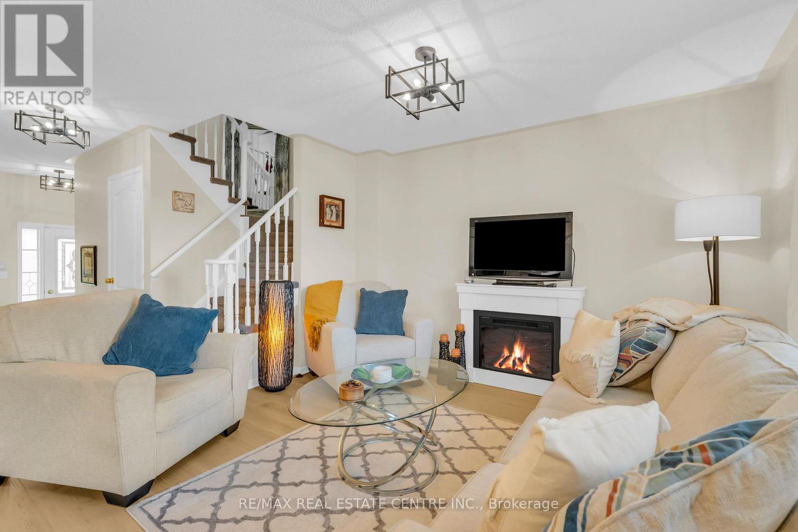 43 Lockheed Crescent, Brampton, Ontario  L7A 3G3 - Photo 18 - W12575176