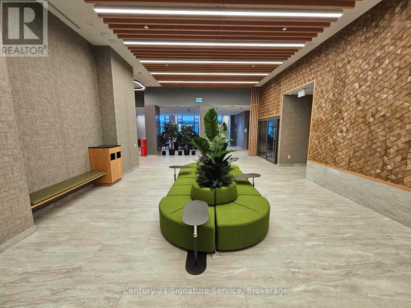 504 - 2485 Eglinton Avenue W, Mississauga, Ontario  L5M 2T1 - Photo 11 - W12575214