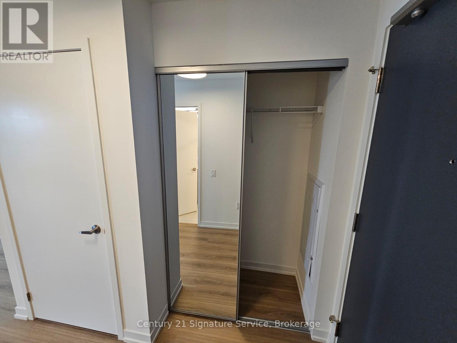 504 - 2485 Eglinton Avenue W, Mississauga, Ontario  L5M 2T1 - Photo 18 - W12575214