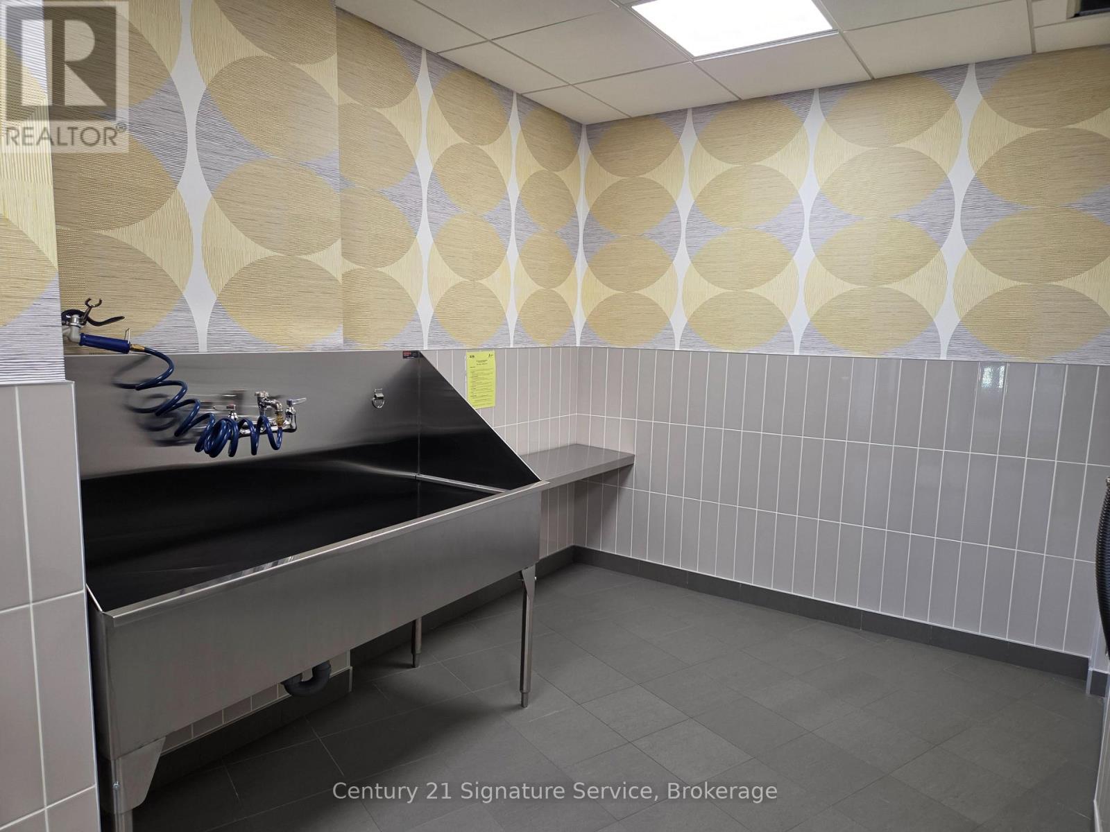 504 - 2485 Eglinton Avenue W, Mississauga, Ontario  L5M 2T1 - Photo 30 - W12575214