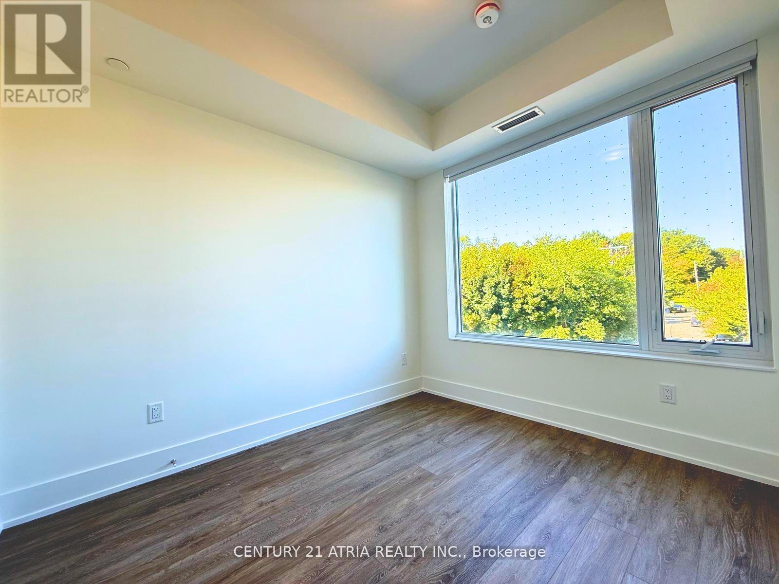 210 - 259 The Kingsway, Toronto, Ontario  M9A 0G2 - Photo 7 - W12575294