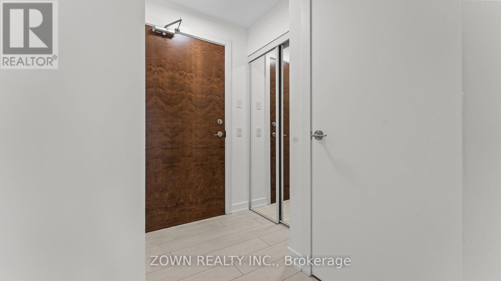 1604 - 2220 Lakeshore Boulevard W, Toronto, Ontario  M8V 0C1 - Photo 6 - W12568342