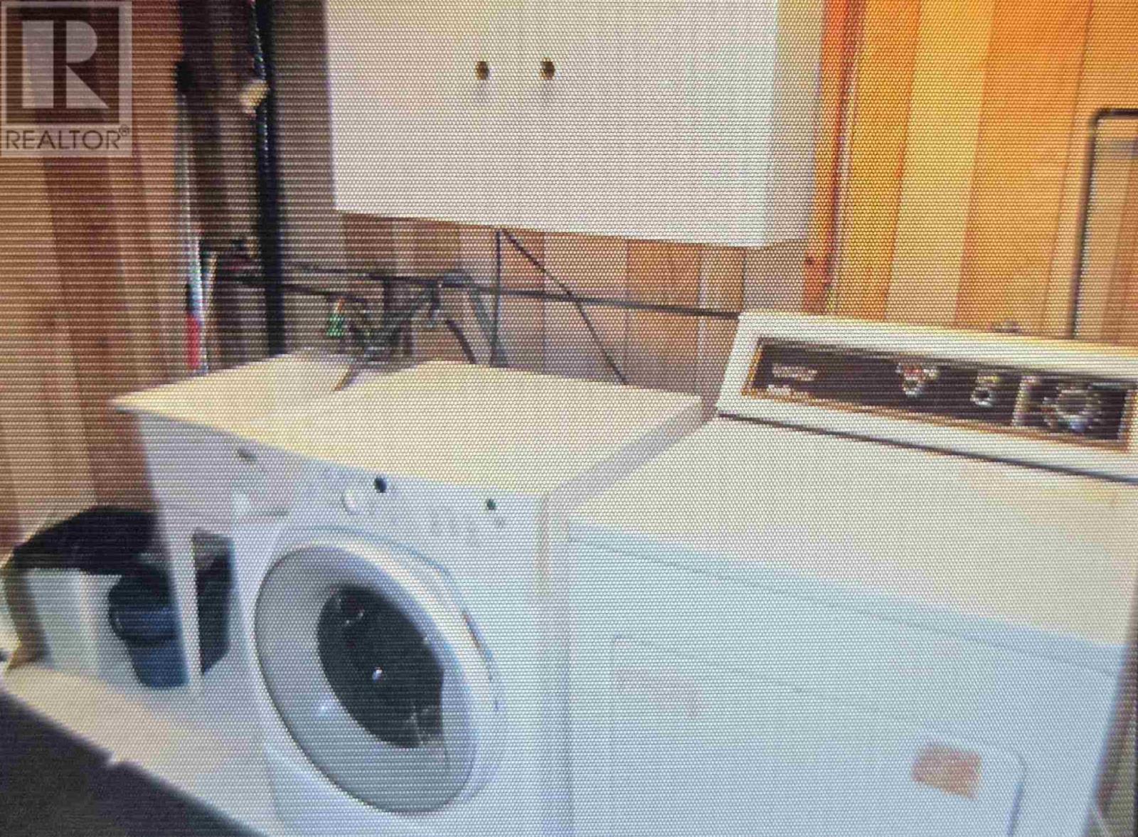 190 Axmith Ave, Elliot Lake, Ontario  P5A 1C1 - Photo 18 - SM253349