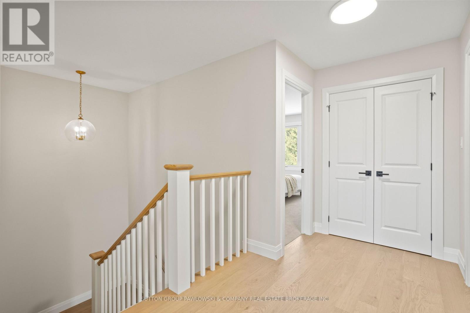 29 Spruce Crescent, North Middlesex, Ontario  N0L 1W0 - Photo 17 - X12575390