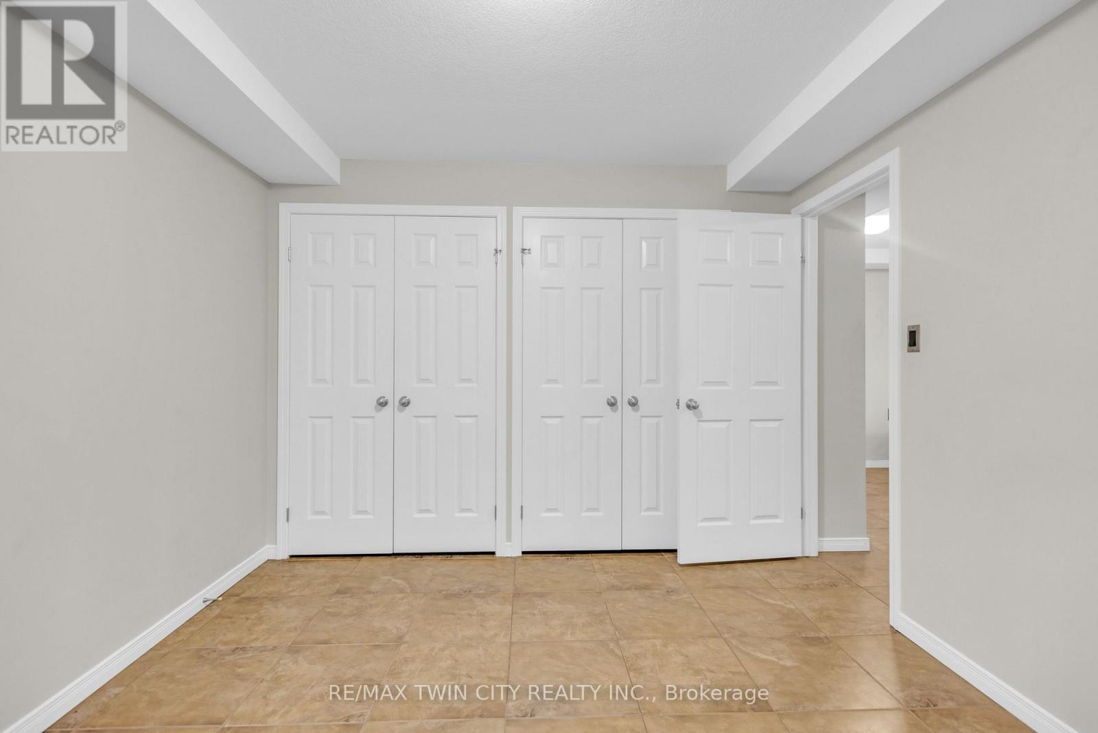 6c - 1460 Highland Road W, Kitchener, Ontario  N2N 0B7 - Photo 12 - X12575096