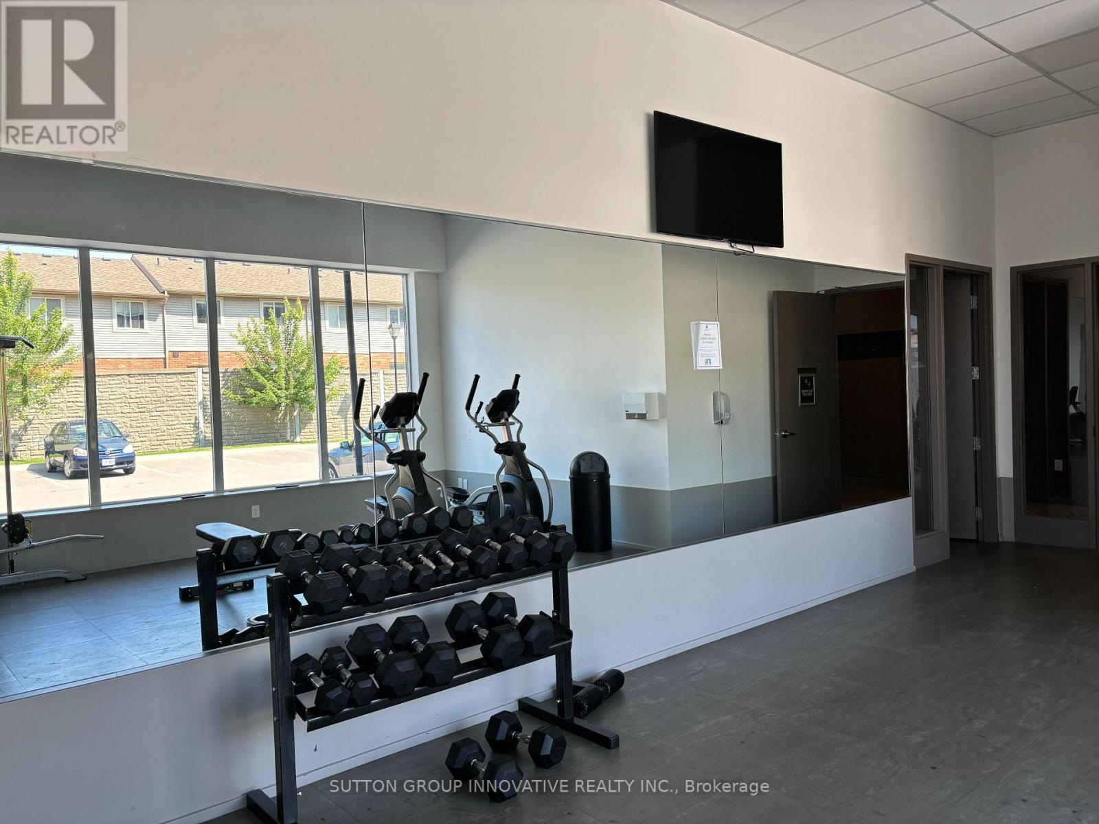 204 - 550 North Service Road, Grimsby, Ontario  L3M 4E8 - Photo 37 - X12575120