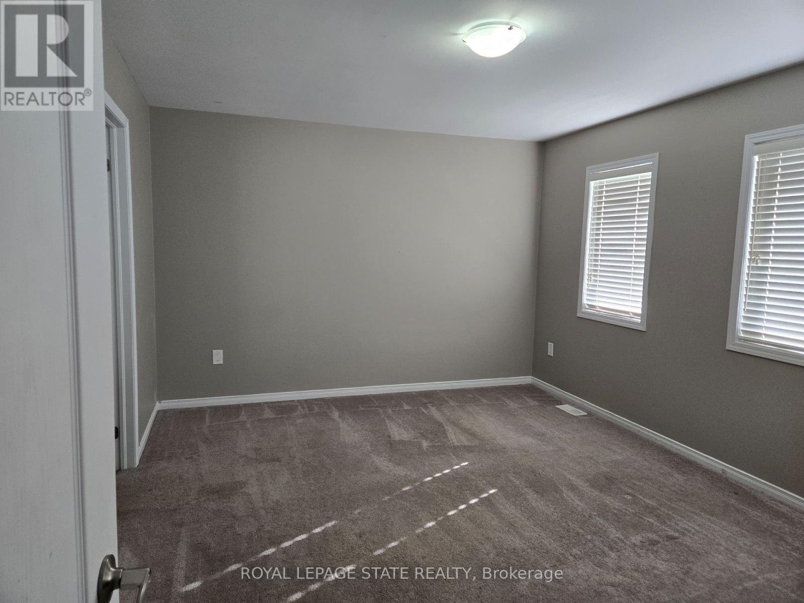 31 Cactus Crescent, Hamilton, Ontario L8J 0M4 - Photo 13 - X12575138