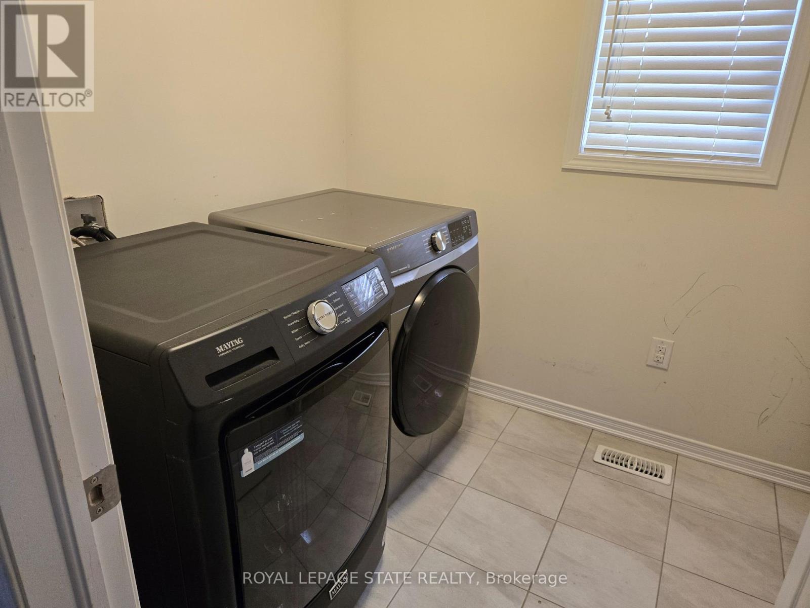 31 Cactus Crescent, Hamilton, Ontario L8J 0M4 - Photo 18 - X12575138