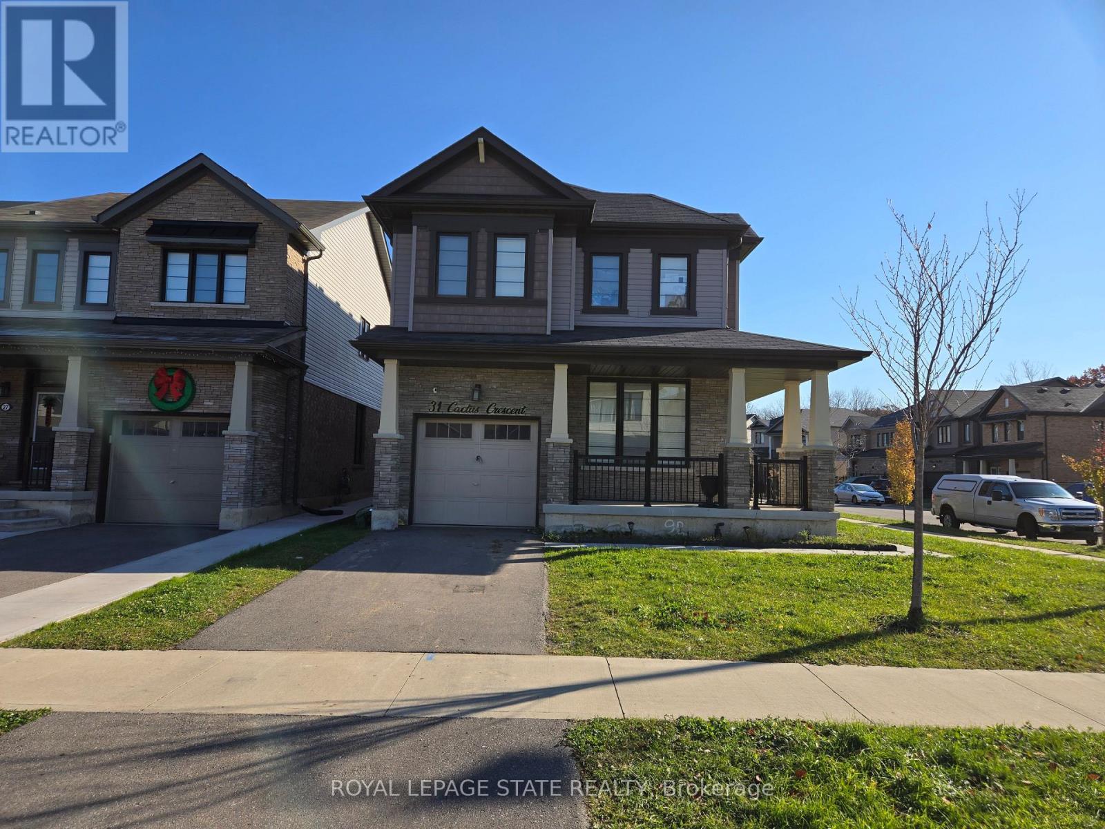 31 Cactus Crescent, Hamilton, Ontario L8J 0M4 - Photo 2 - X12575138