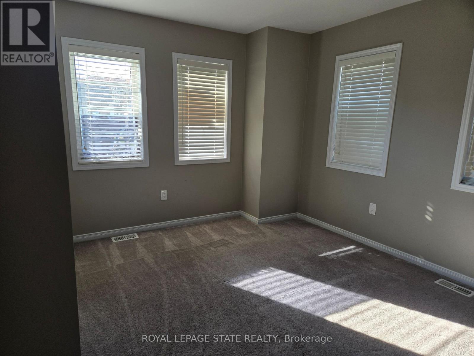 31 Cactus Crescent, Hamilton, Ontario L8J 0M4 - Photo 20 - X12575138