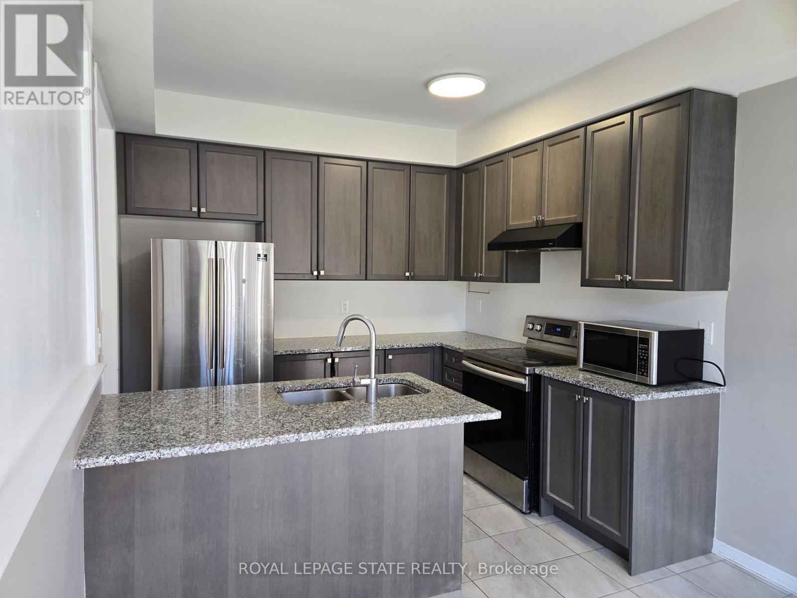 31 Cactus Crescent, Hamilton, Ontario L8J 0M4 - Photo 7 - X12575138