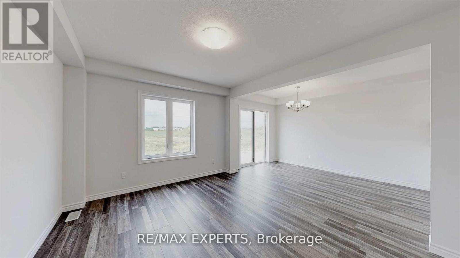 374 Bradshaw Drive, Stratford, Ontario  N5A 0C8 - Photo 3 - X12575154