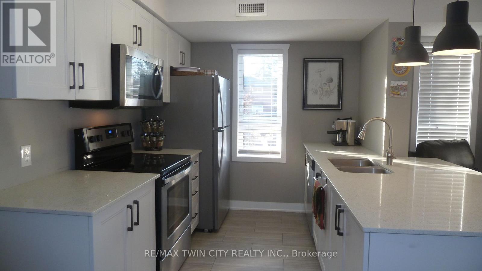 B4 - 361 Lancaster Street W, Kitchener, Ontario  N2H 4V4 - Photo 12 - X12575168