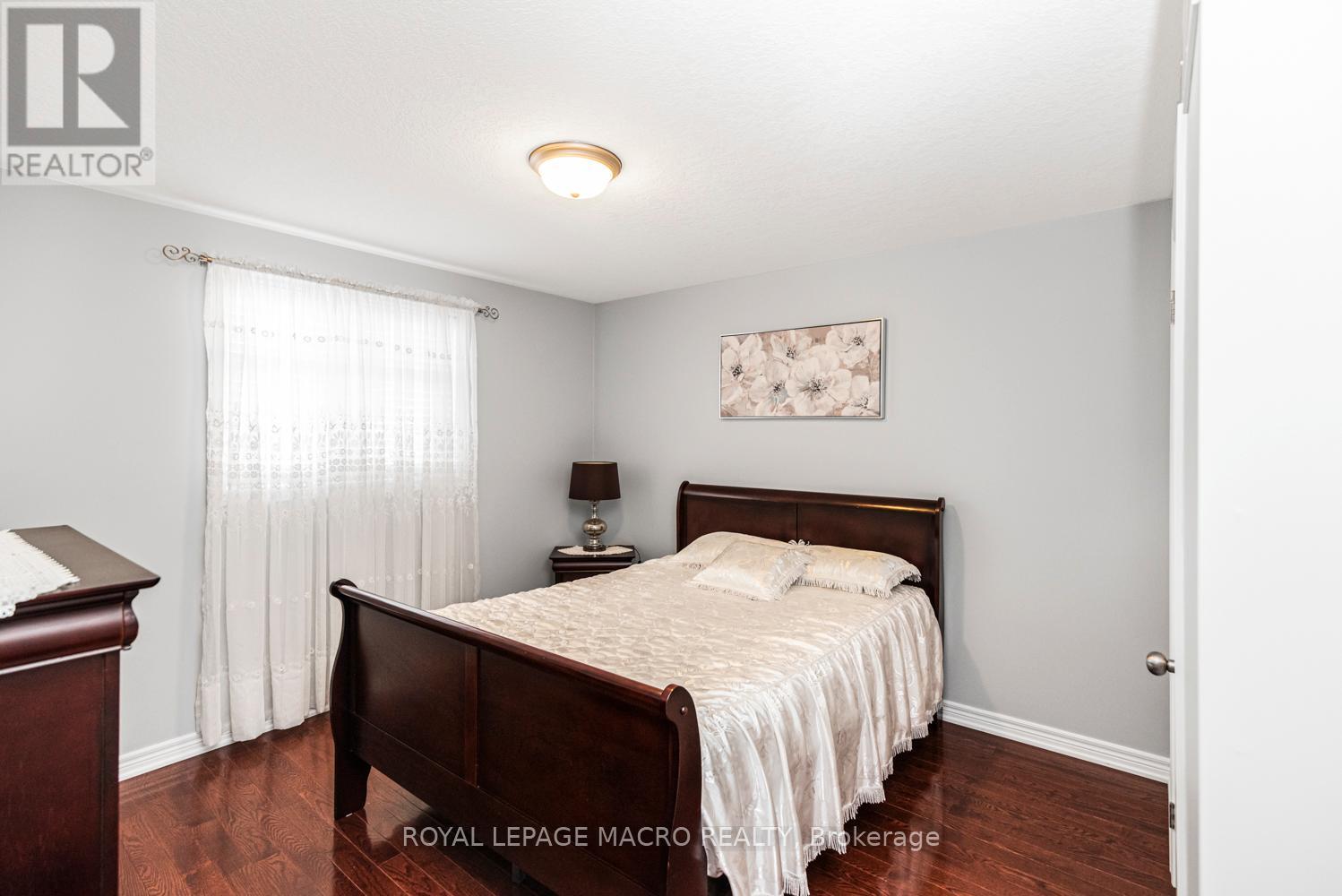 102 Erika Crescent, Hamilton, Ontario  L8W 0A2 - Photo 15 - X12575198