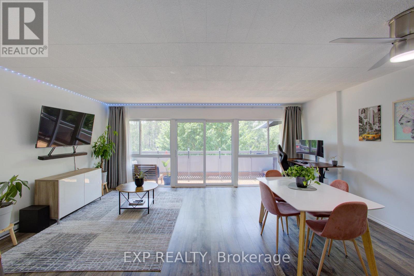 202 - 91 Conroy Crescent, Guelph, Ontario  N1G 2V5 - Photo 3 - X12575210