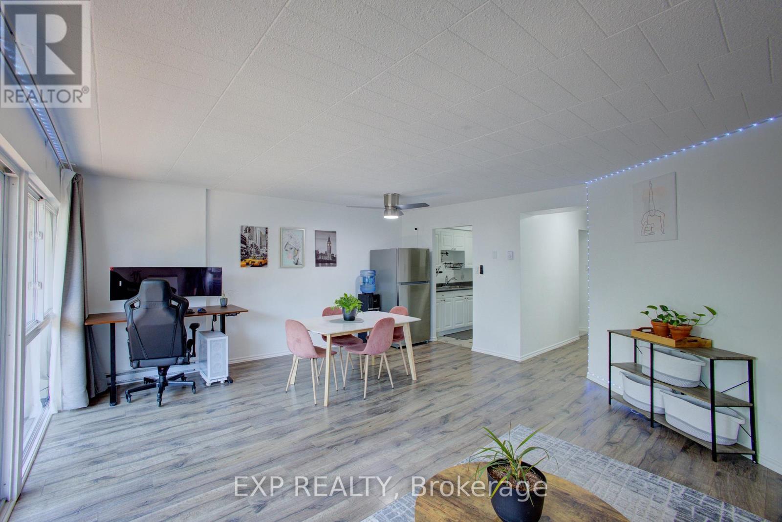 202 - 91 Conroy Crescent, Guelph, Ontario  N1G 2V5 - Photo 6 - X12575210