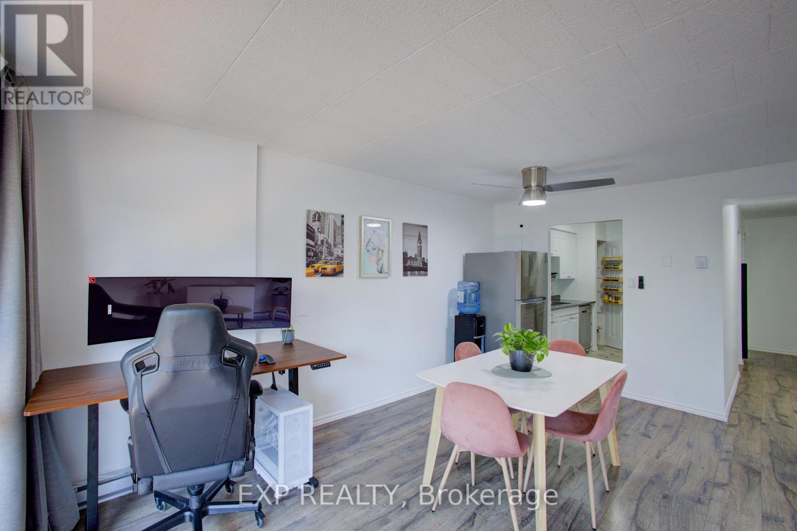 202 - 91 Conroy Crescent, Guelph, Ontario  N1G 2V5 - Photo 8 - X12575210