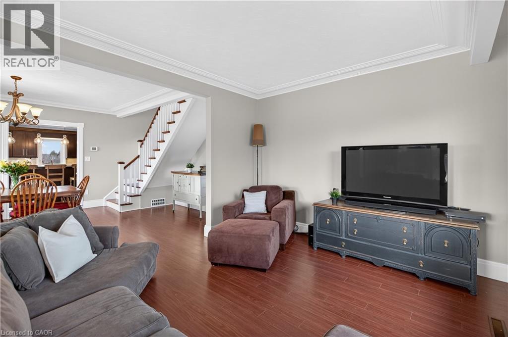 1724 Snake Road, Burlington, Ontario  L7P 4Z3 - Photo 7 - 40790035