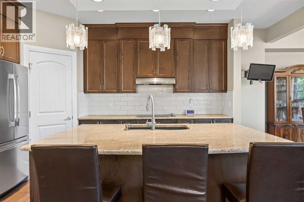 184 Cougar Ridge Manor Sw, Calgary, Alberta  T3H 0V4 - Photo 10 - A2272500