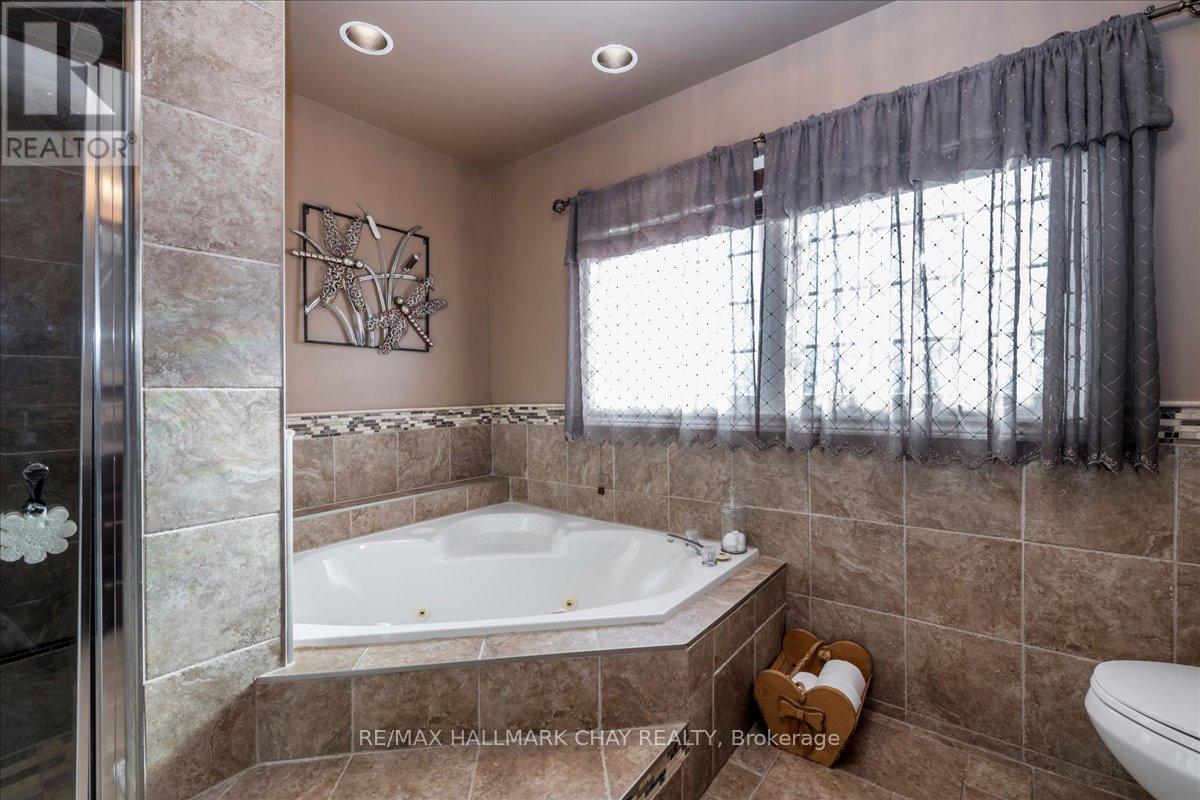 21 Barwick Drive, Barrie, Ontario  L4N 6Z7 - Photo 27 - S12465973