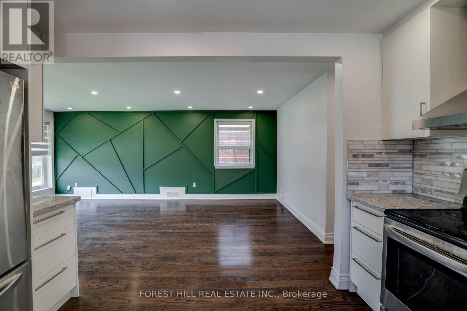 Main - 128 Trinnell Boulevard, Toronto, Ontario  M1L 1S8 - Photo 11 - E12537868