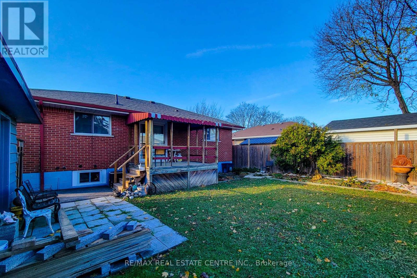 103 East 45th Street, Hamilton, Ontario  L8T 3J9 - Photo 38 - X12505524