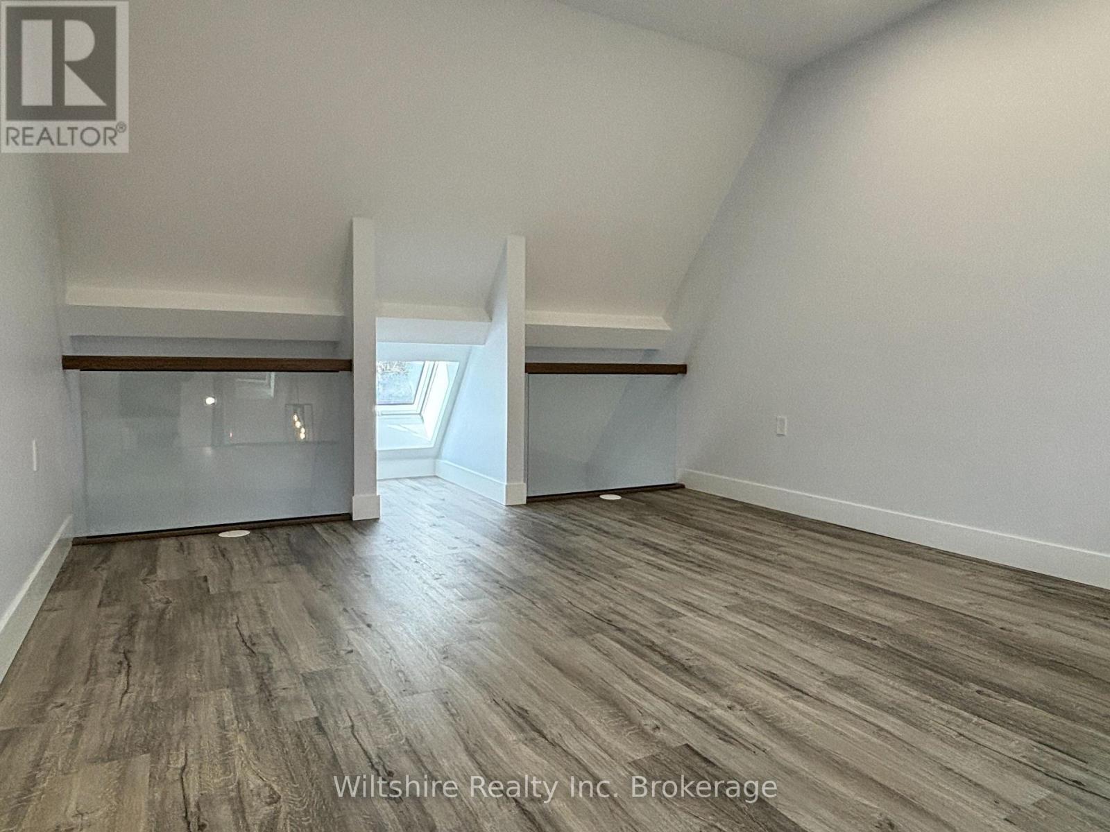 4 - 14 Glendale Drive, Tillsonburg, Ontario  N4G 1J2 - Photo 3 - X12575388