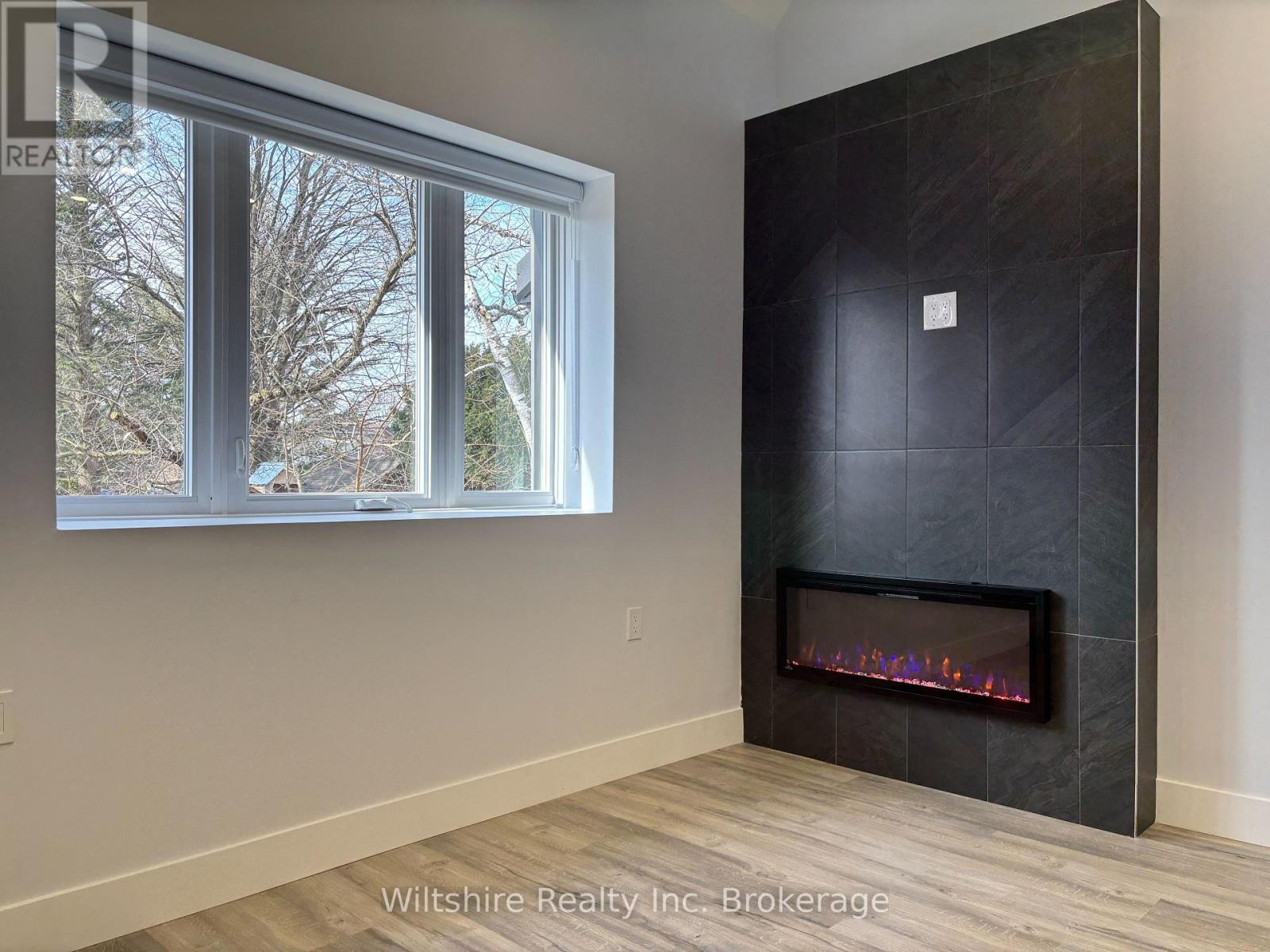 4 - 14 Glendale Drive, Tillsonburg, Ontario  N4G 1J2 - Photo 9 - X12575388