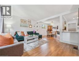 158 BARNICKE Drive, Cambridge, Ontario