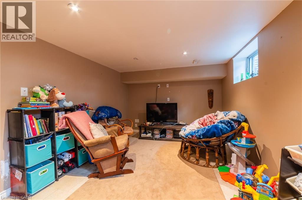 15 Dartford Place, Hamilton, Ontario  L8V 3V7 - Photo 26 - 40790219