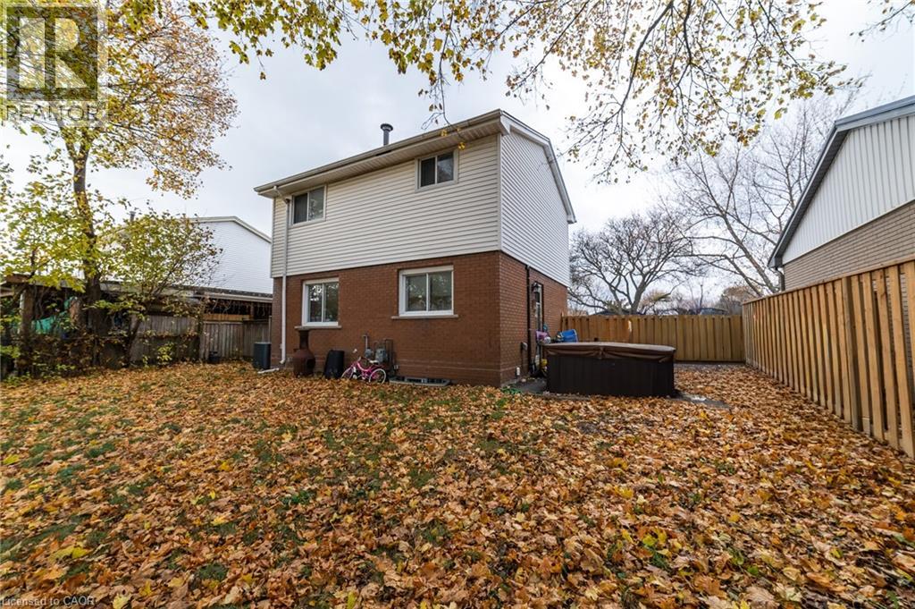 15 Dartford Place, Hamilton, Ontario  L8V 3V7 - Photo 29 - 40790219