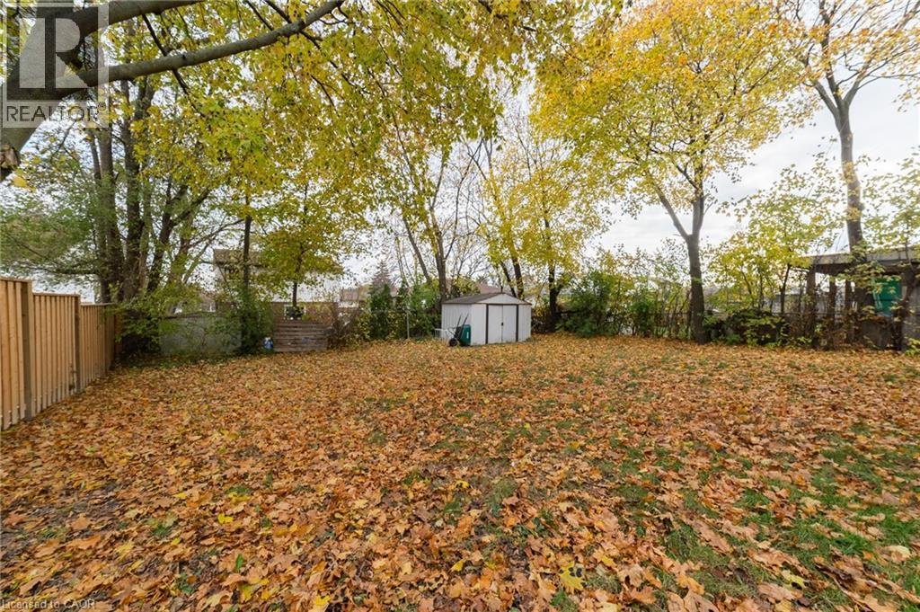 15 Dartford Place, Hamilton, Ontario  L8V 3V7 - Photo 31 - 40790219