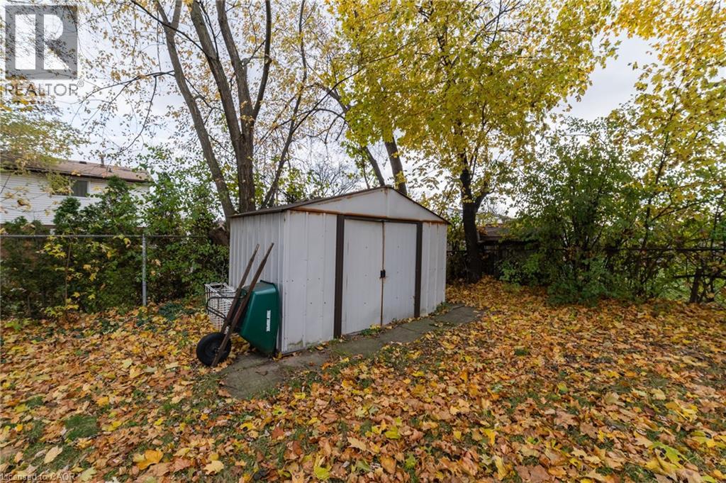 15 Dartford Place, Hamilton, Ontario  L8V 3V7 - Photo 32 - 40790219