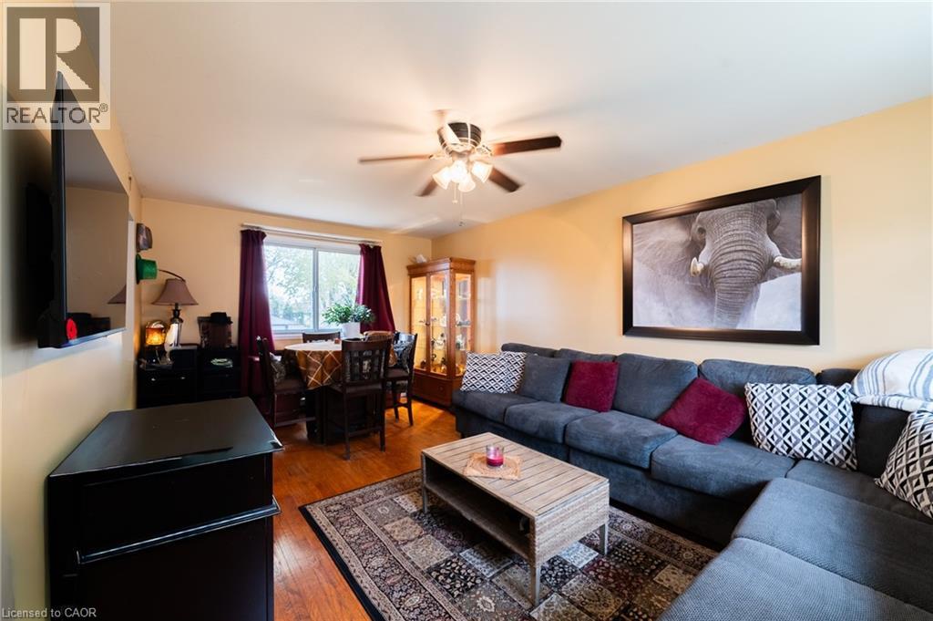 15 Dartford Place, Hamilton, Ontario  L8V 3V7 - Photo 5 - 40790219