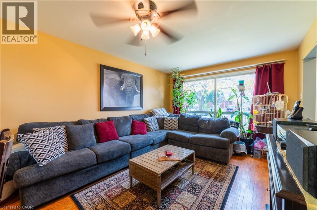 15 Dartford Place, Hamilton, Ontario  L8V 3V7 - Photo 7 - 40790219