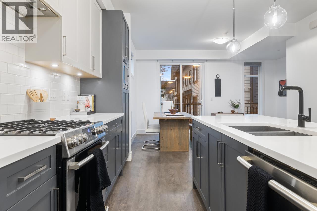 5837 Wales Street, Vancouver, British Columbia  V5R 0E6 - Photo 8 - R3069607