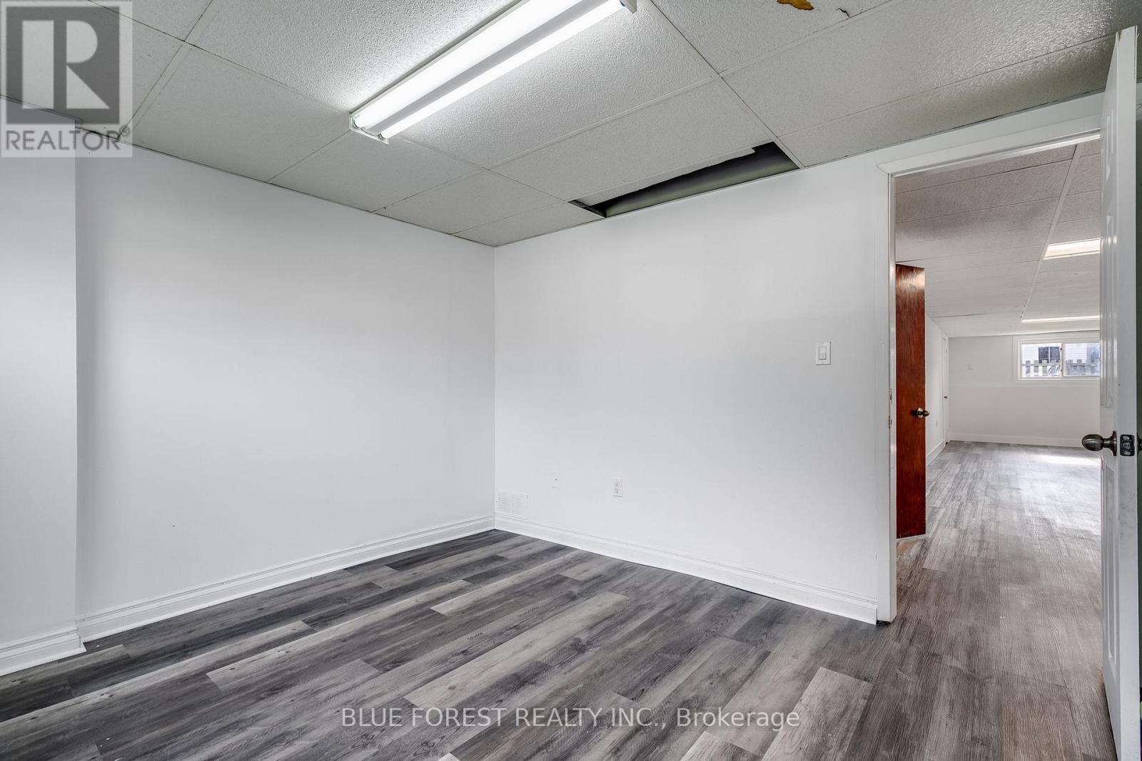 69 Bridle Path Road, Chatham-Kent, Ontario  N8A 4Y2 - Photo 24 - X12428186