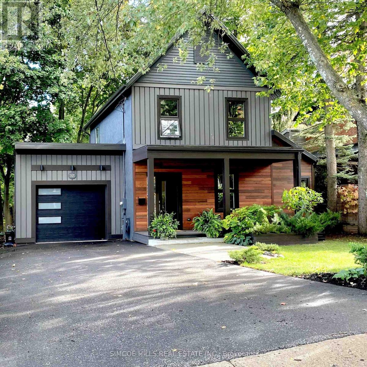 101 JARVIS STREET, Orillia, Ontario