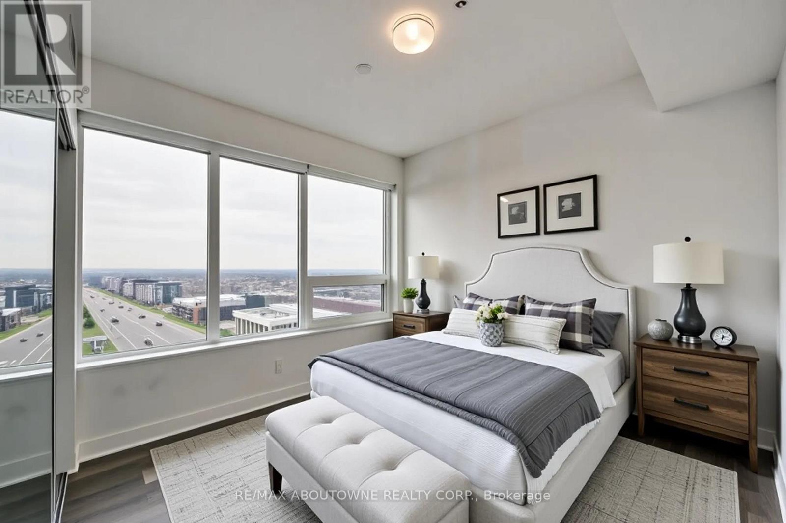 1313 - 2489 Taunton Road, Oakville, Ontario L6H 3R7 - Photo 15 - W12484941