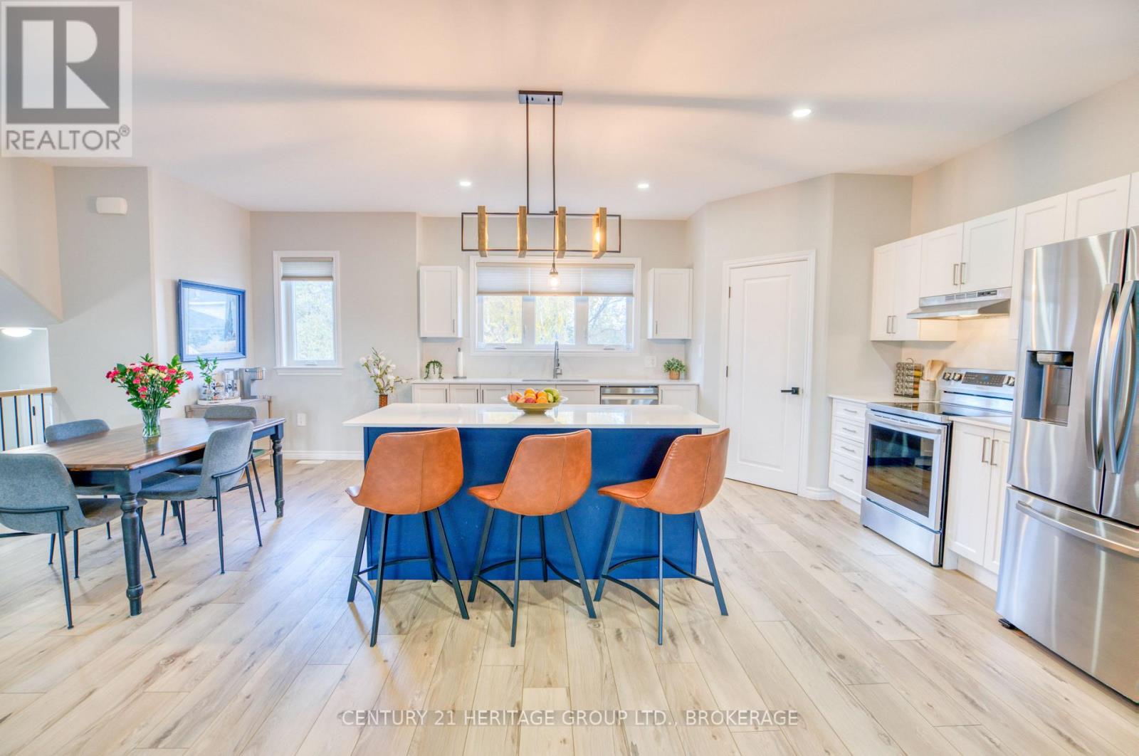 5 Cross Street, Loyalist, Ontario  K0H 2H0 - Photo 7 - X12575466