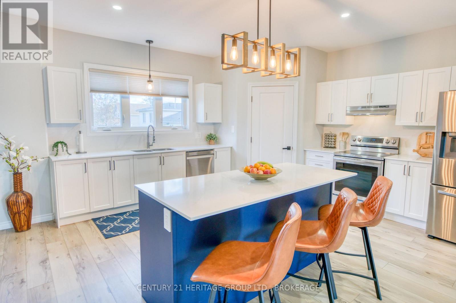 5 Cross Street, Loyalist, Ontario  K0H 2H0 - Photo 9 - X12575466