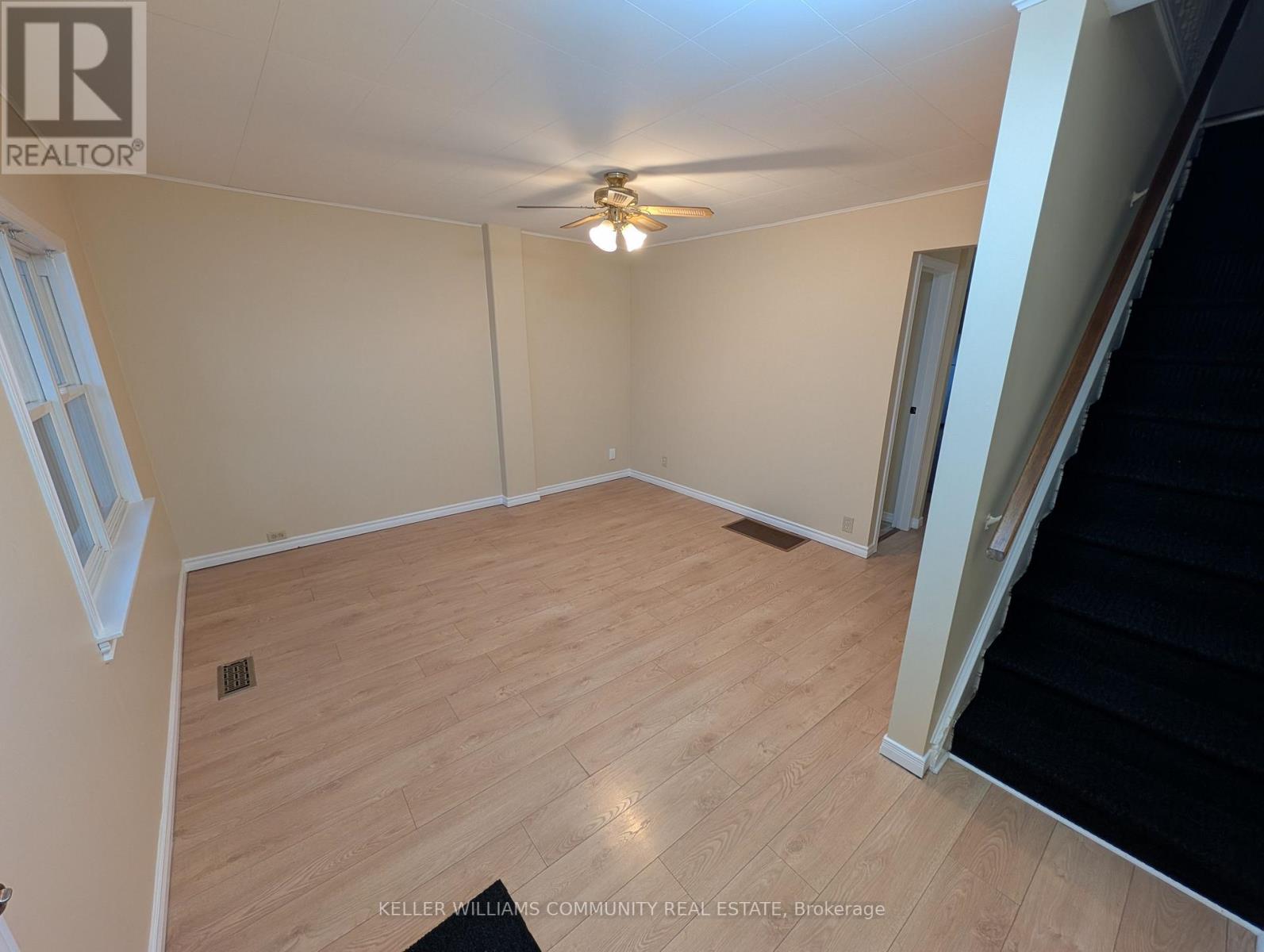 1013 High Street, Peterborough, Ontario  K9J 5R7 - Photo 5 - X12575476