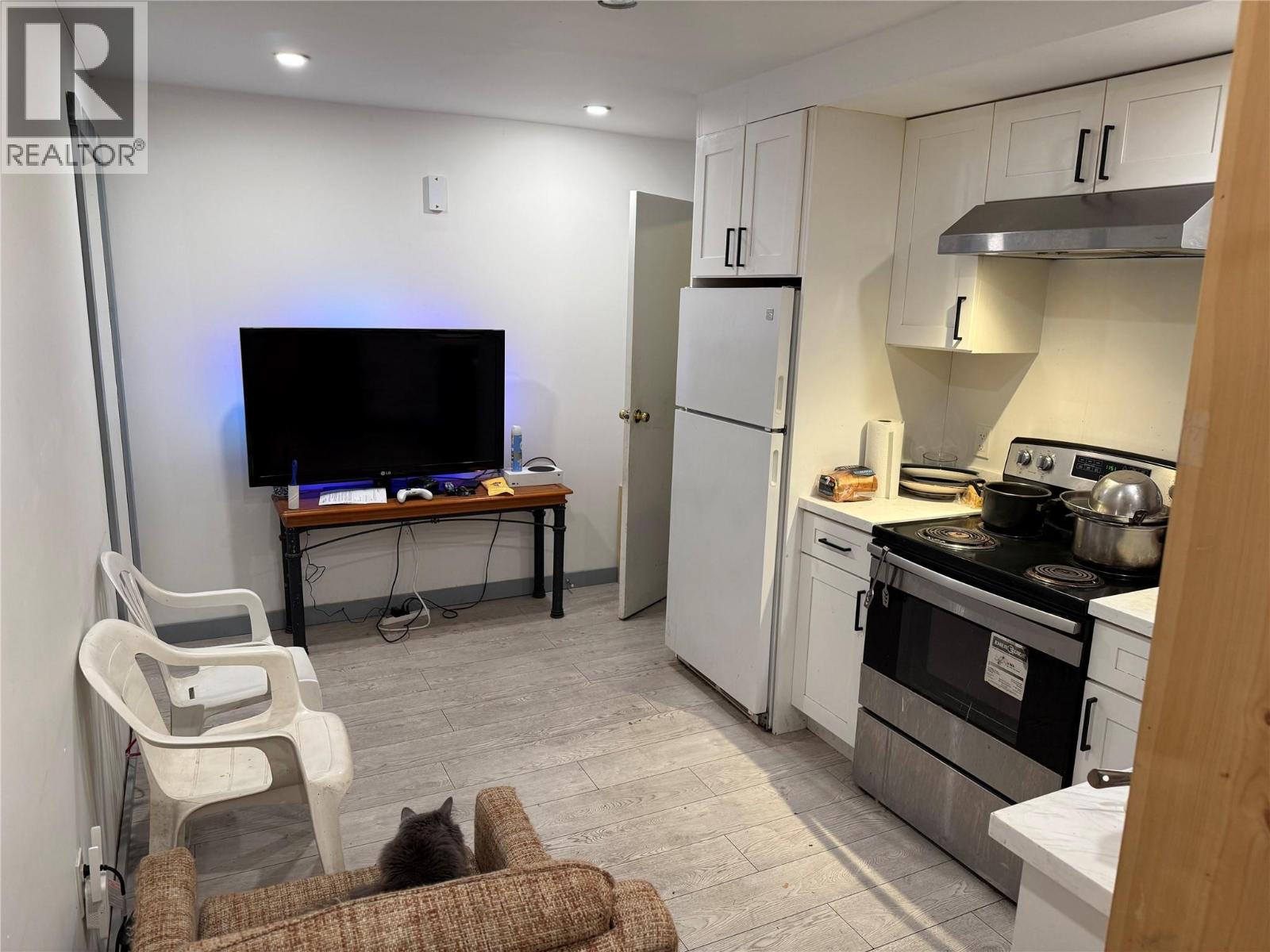 1516 Crease Avenue, Nelson, British Columbia  V1L 1A4 - Photo 32 - 10369829