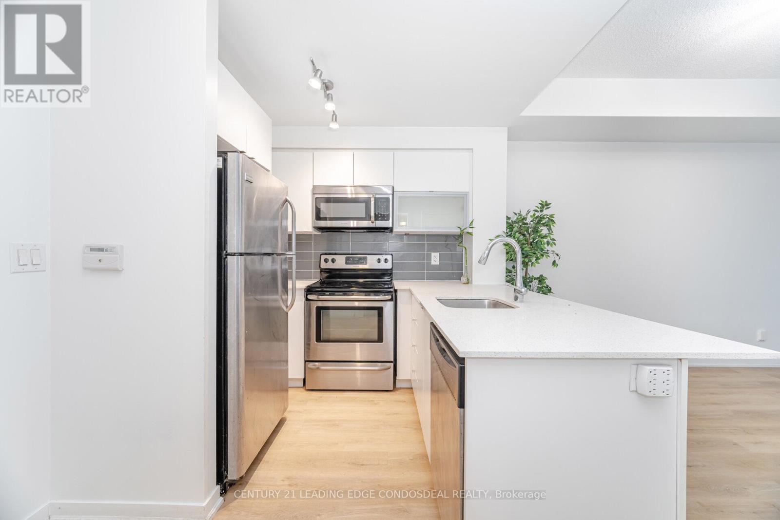 915 - 150 E Liberty Street, Toronto, Ontario  M6K 3R5 - Photo 11 - C12575340