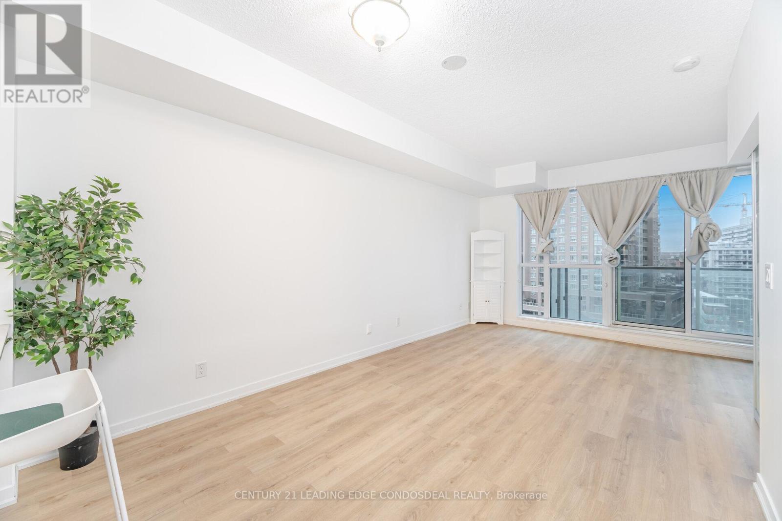 915 - 150 E Liberty Street, Toronto, Ontario  M6K 3R5 - Photo 13 - C12575340