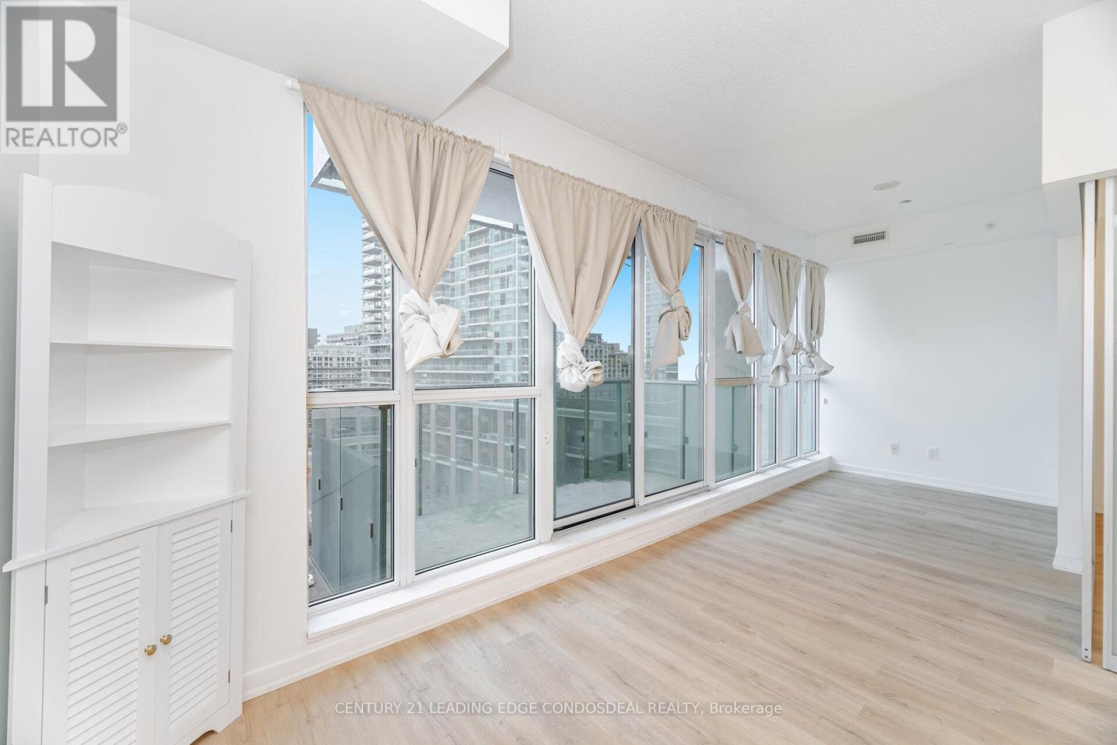 915 - 150 E Liberty Street, Toronto, Ontario  M6K 3R5 - Photo 16 - C12575340